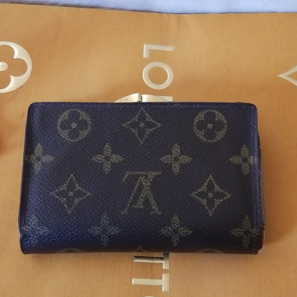 Authentic Louis Vuitton wallet
